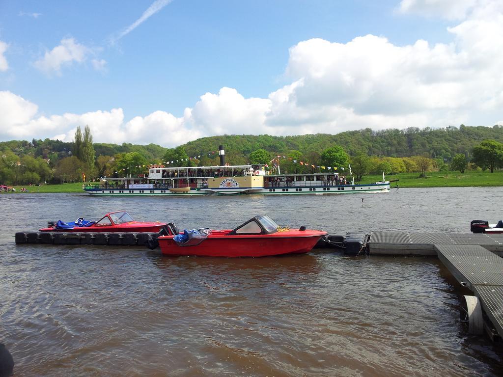 Ferienwohnung An Der Elbe Dresden Bilik gambar